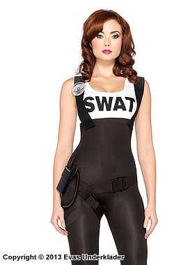 Kvinnlig SWAT-officer, jumpsuit-dräkt med hängslen och bälte
